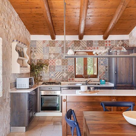 Trullo Fantastico Villa Castellana Grotte Ngoại thất bức ảnh